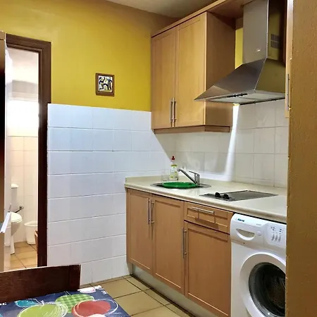 Atico Terraza Privada شقة *